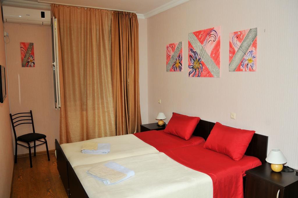 Alma-Ata Hotel Borjomi Ruang foto