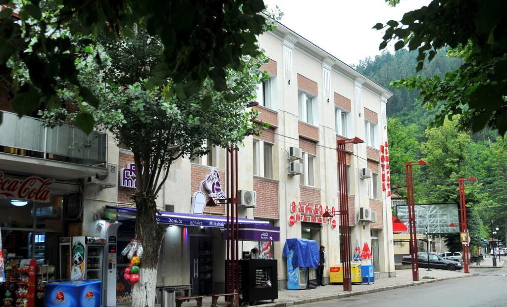Alma-Ata Hotel Borjomi Bagian luar foto